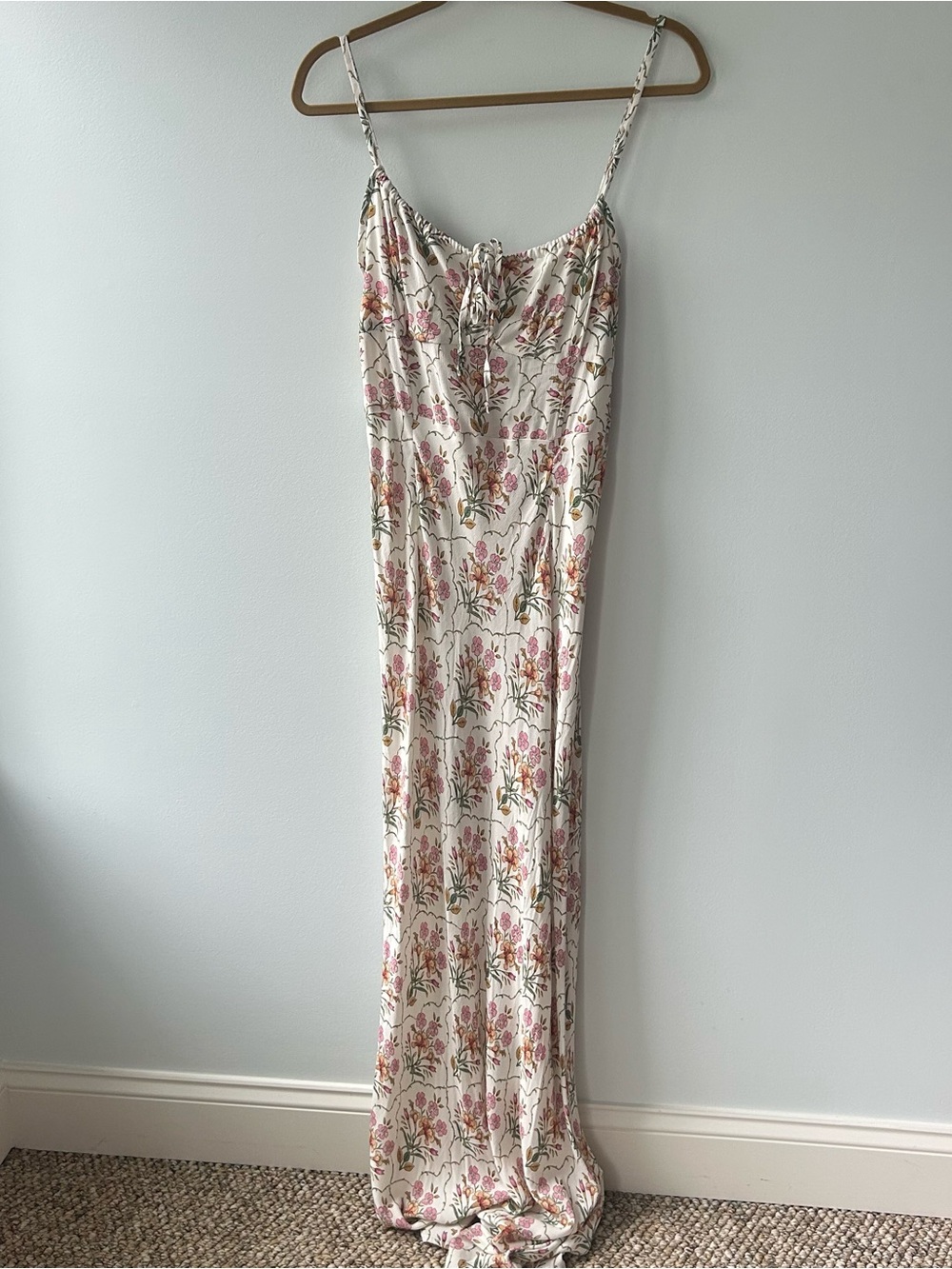 FAVORITE DAUGHTER The One That Got Away Floral Slipdress in White Floral Mosaic - Picture 4 of 11